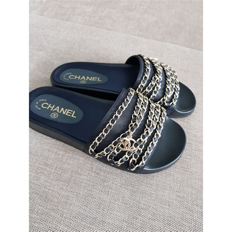 chanel chain sliders